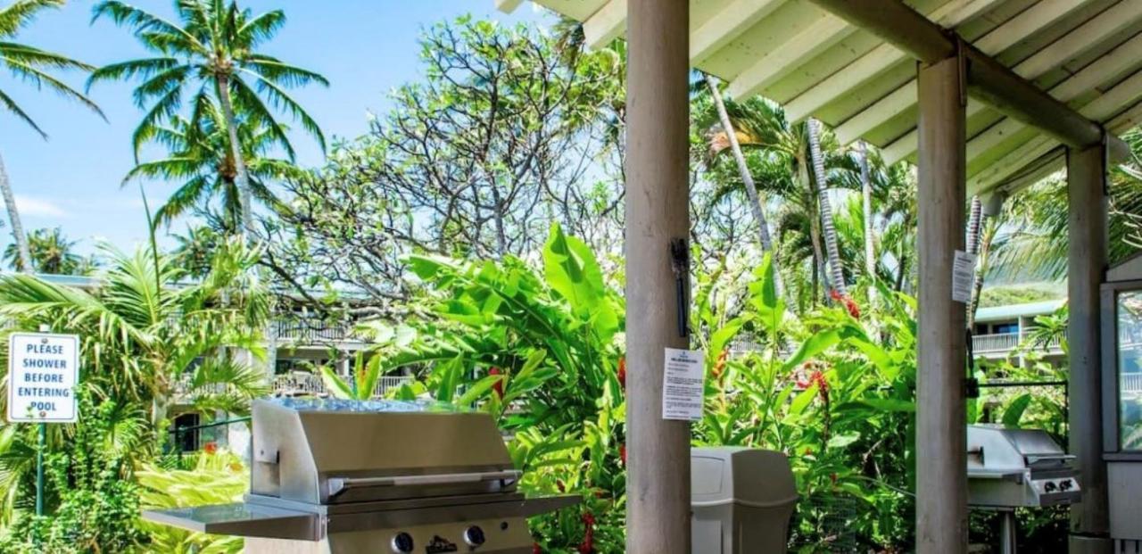 شقة Molokai Island Retreat With Beautiful Ocean Views And Pool - Newly Remodeled! Ualapue المظهر الخارجي الصورة