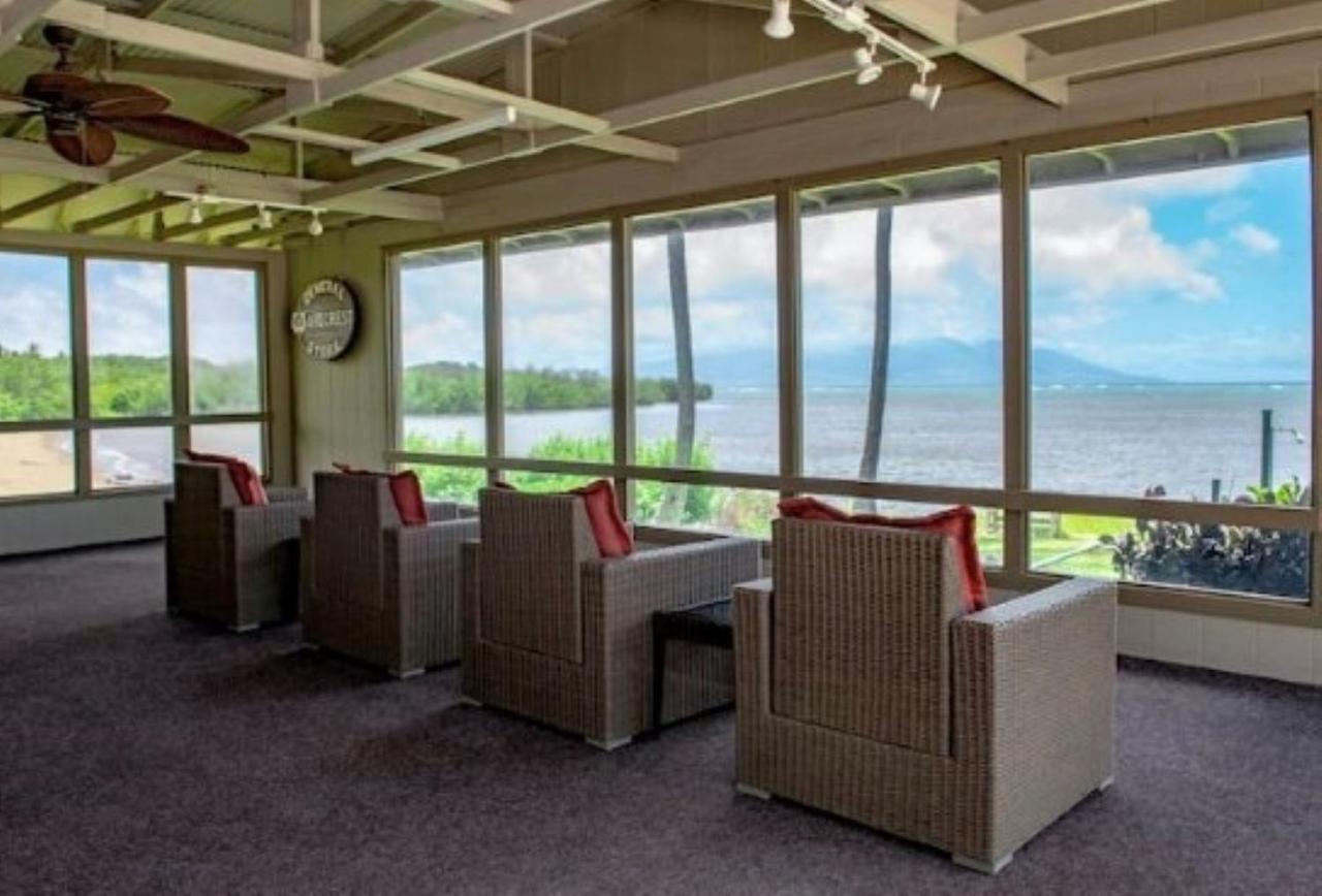 شقة Molokai Island Retreat With Beautiful Ocean Views And Pool - Newly Remodeled! Ualapue المظهر الخارجي الصورة