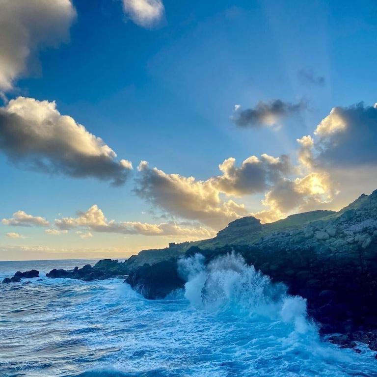 شقة Molokai Island Retreat With Beautiful Ocean Views And Pool - Newly Remodeled! Ualapue المظهر الخارجي الصورة